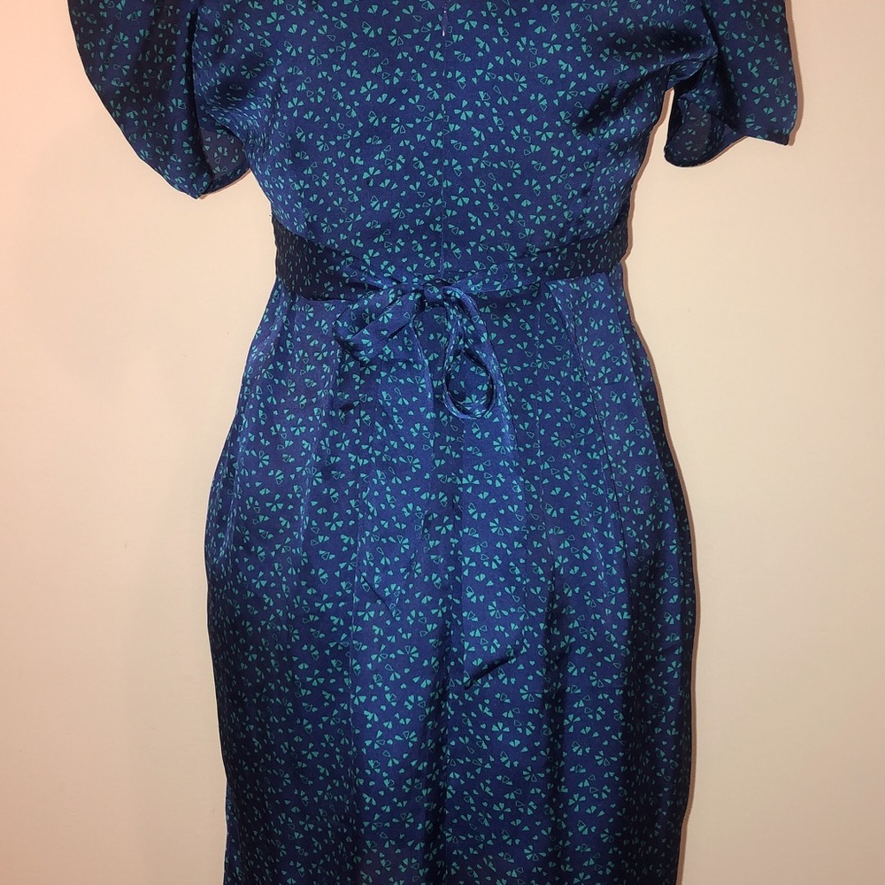 💚FOREVER 21 DRESS - Picture 5 of 7